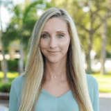 Cassandra Leonard