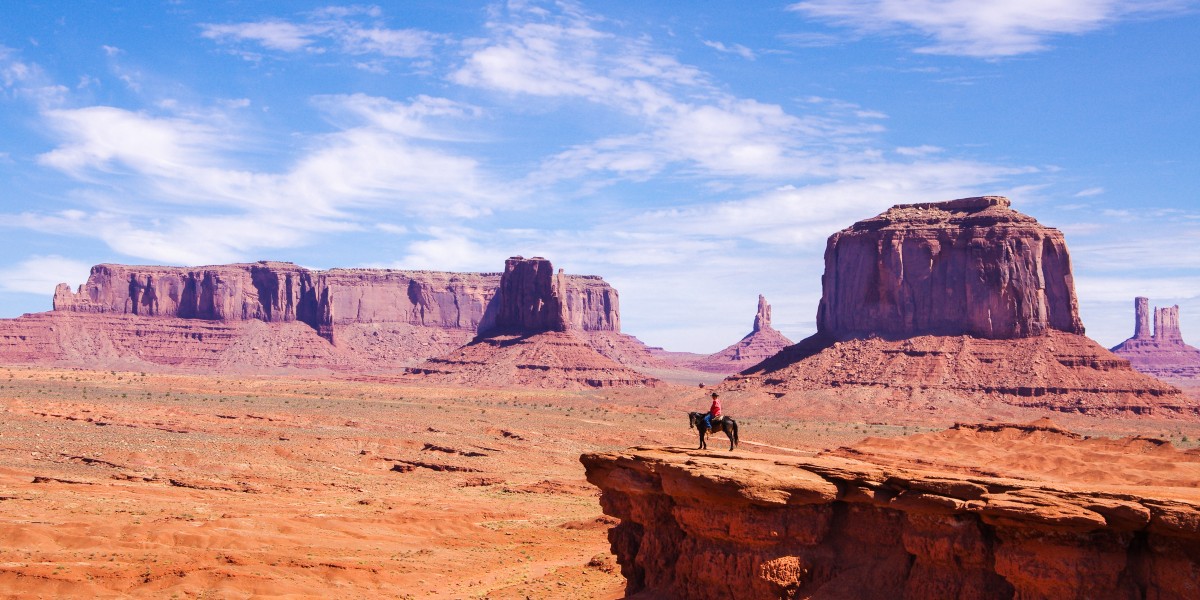 Cowboy-on-Mesa-stand-in for the Marlboro Man